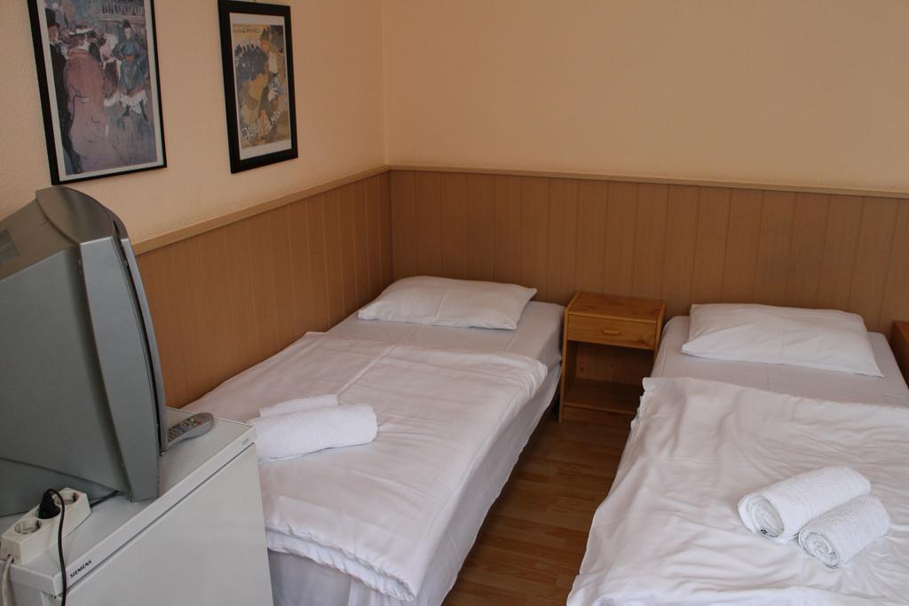 Hotel Peck Viyana Oda fotoğraf